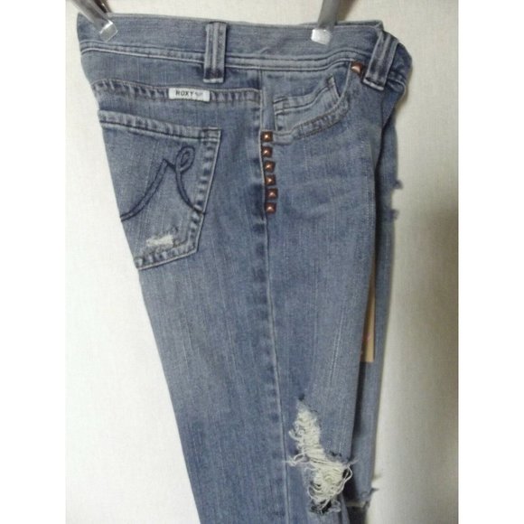 Roxy Jr Sz 3 Pismo Super Skinny Fit Skycraper Studs Jeans sandblasted desttoyed - Picture 3 of 11